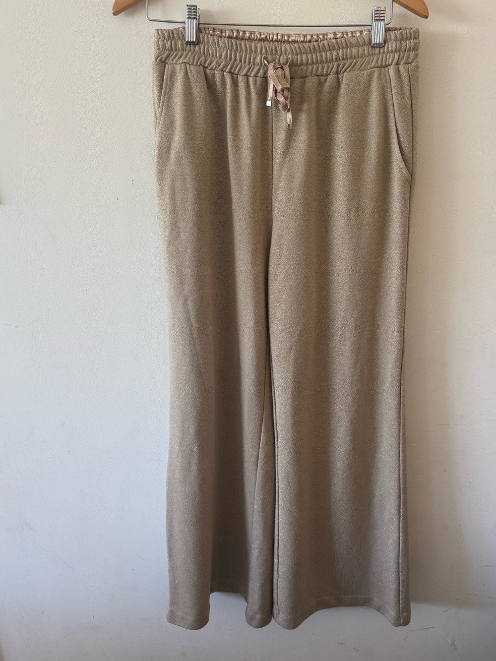 Milly Gold Knit Wide Leg Pants, Satin Waistband + drawstring, Pockets, Medium
